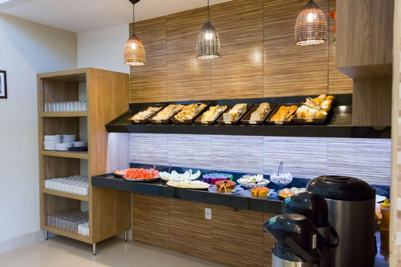 Hotel Oliveiras Trindade  Zewnętrze zdjęcie